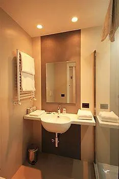 69 Manin Street Hotel Rome Guest house